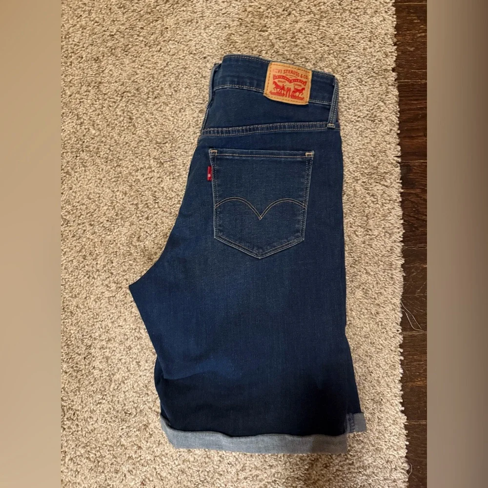 Levi Strauss Dark Blue Bermuda Shorts Size 16W Bermuda Jean Shorts NWOT - Picture 9 of 12